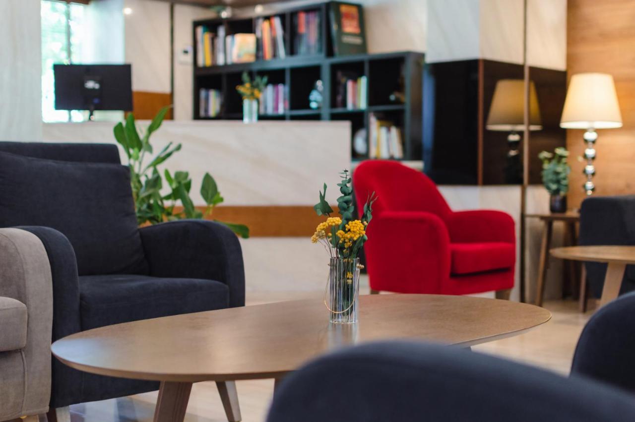 Acropol Hotel Athens Ngoại thất bức ảnh