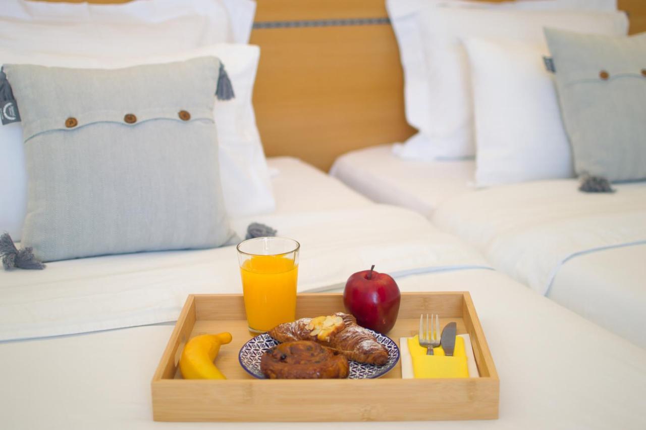 Acropol Hotel Athens Ngoại thất bức ảnh